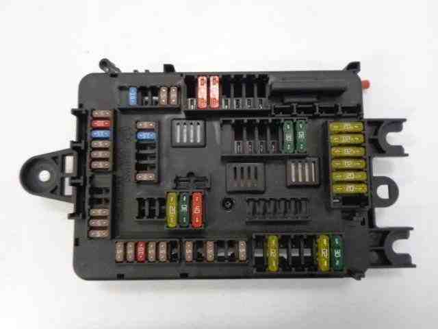 BMW 3 Series F30/F31 (2011-2020) Drošinātāju kārba 926111103 32468370