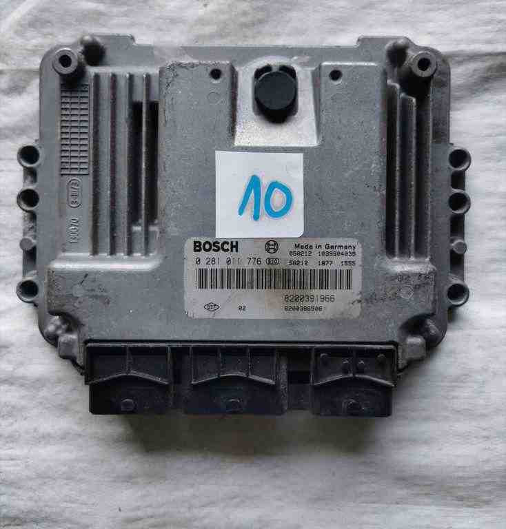RENAULT Megane 3 generation (2008-2020) Engine Control Unit ECU 8200391966,0281011776 32474120