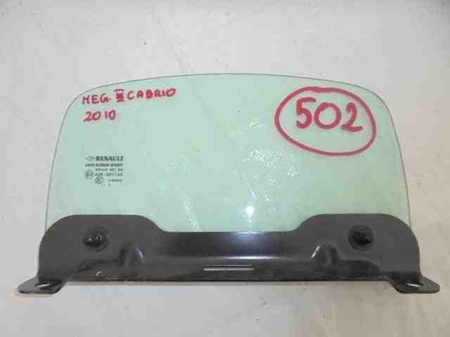 RENAULT Megane 3 generation (2008-2020) Стекло заднее 32478434