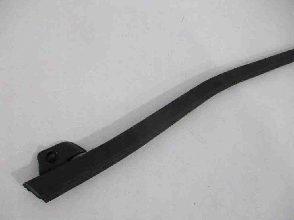 CITROËN C3 Picasso 1 generation (2008-2016) Aizmugurējo Durvju Stikla Sliede 32481847
