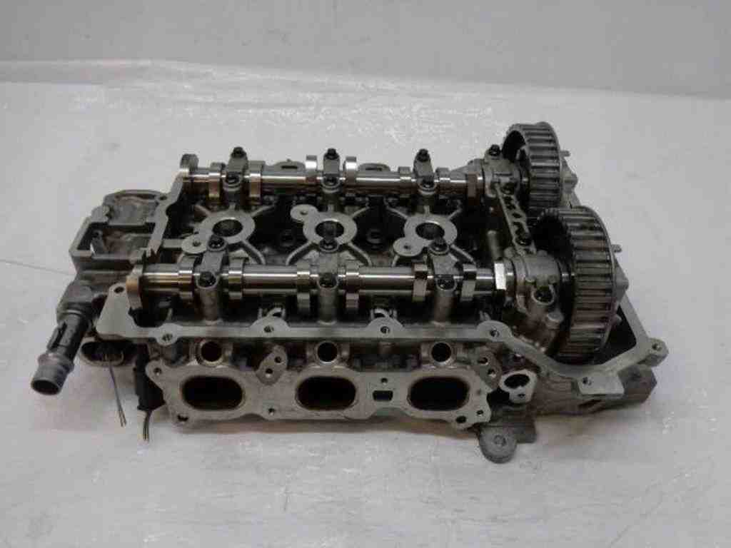 CITROËN C3 Picasso 1 generation (2008-2016) Engine Cylinder Head 9810886380 32482077