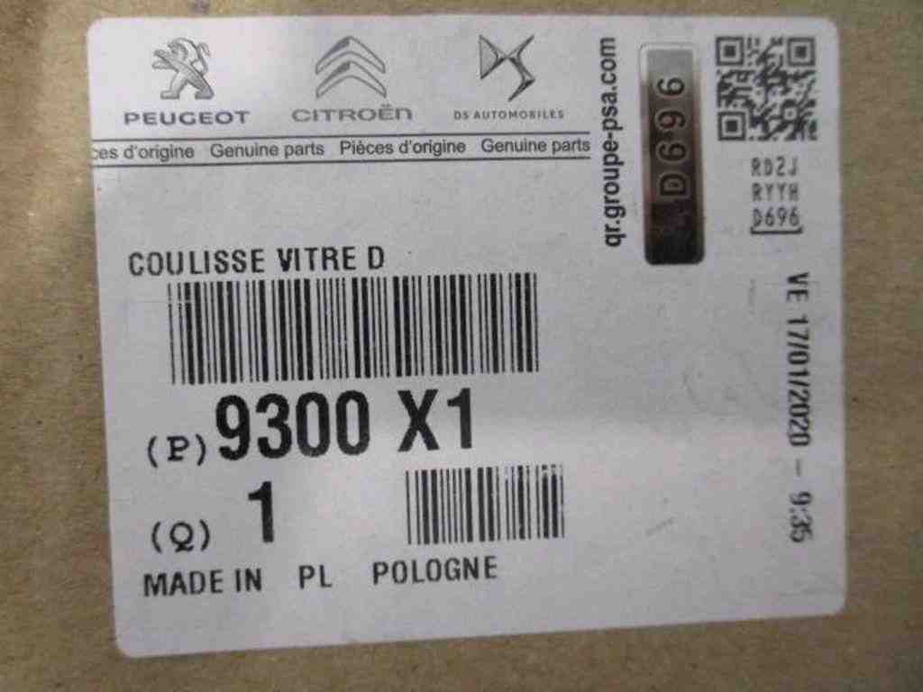 CITROËN C3 Picasso 1 generation (2008-2016) Aizmugurējo Durvju Stikla Sliede 9300X1 32482107