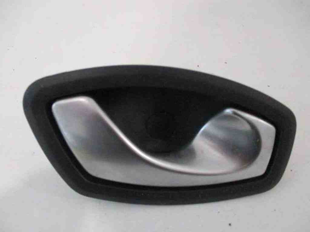 RENAULT Megane 3 generation (2008-2020) Labais aizmugures iekšējais atvēršanas rokturis 826720001R 32482501