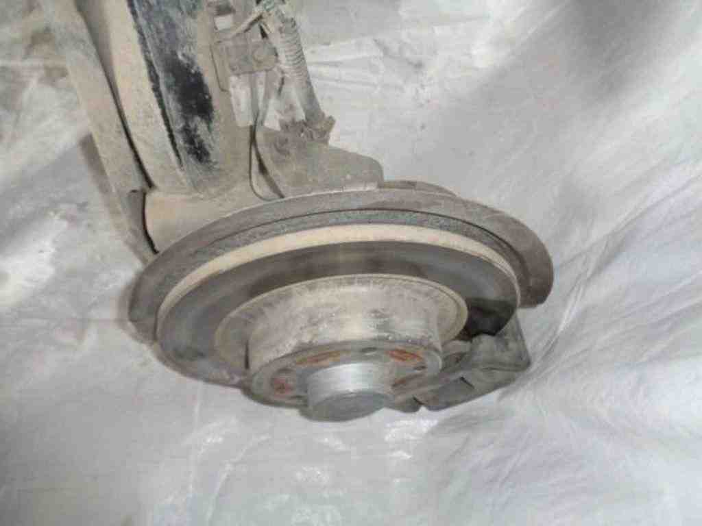 RENAULT Scenic 2 generation (2003-2010) Rear Axle 32483401