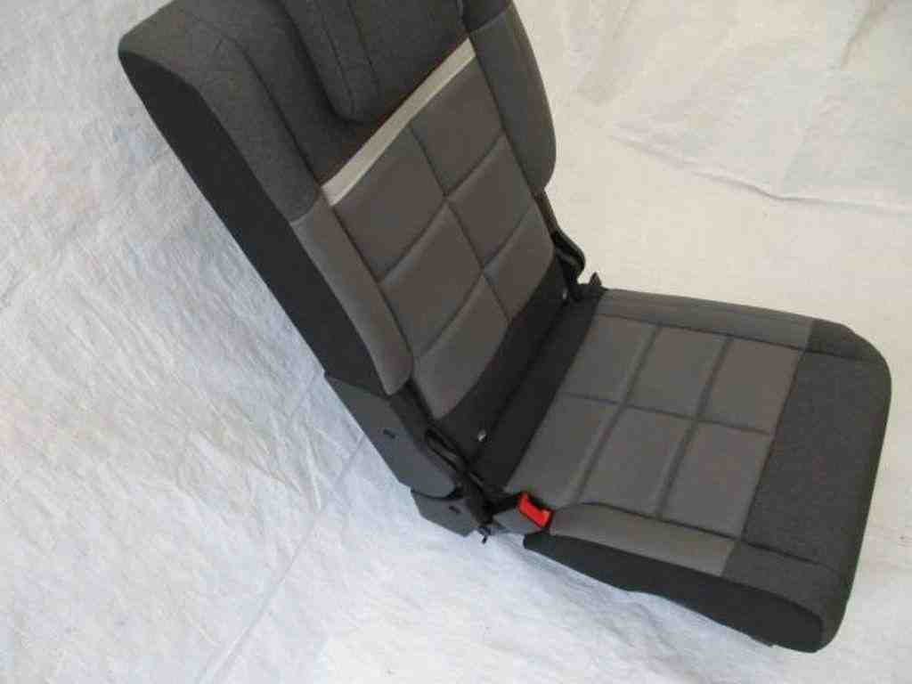 CITROËN C5 AirCross 1 generation (2017-2024) Rear Seat 32483967