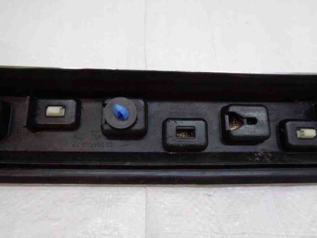 PEUGEOT 307 1 generation (2001-2008) Kreisās puses jumta moldings 9810111980 32485351
