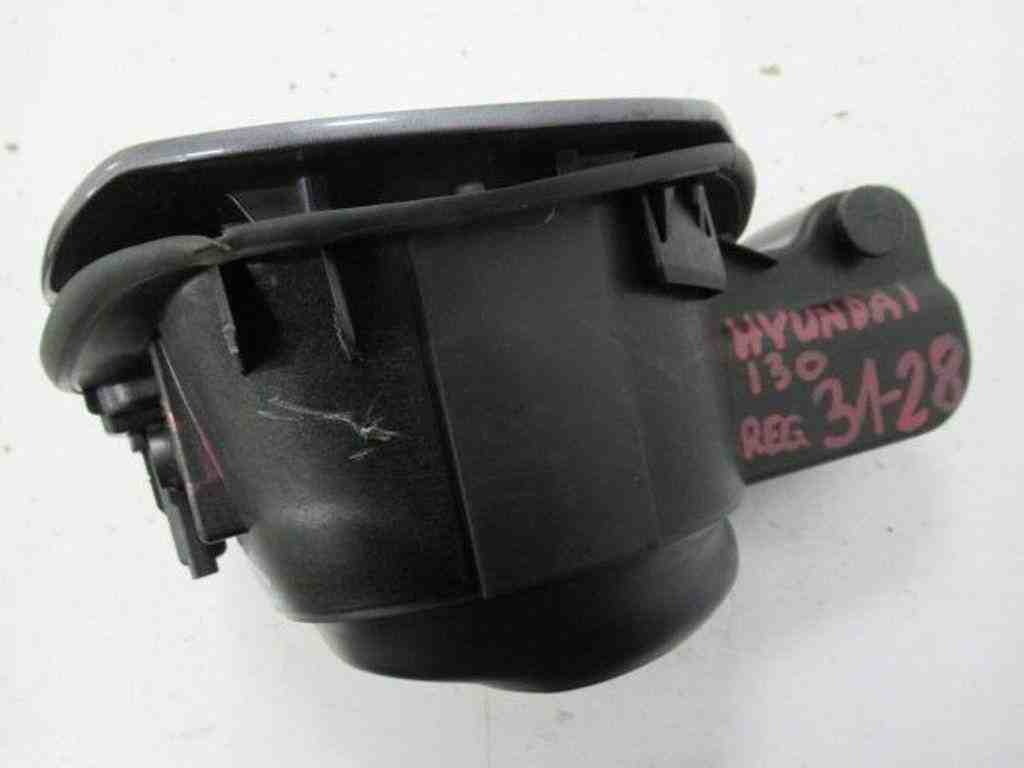 HYUNDAI i30 GD (2 generation) (2012-2017) Fuel Tank Flap 32488681