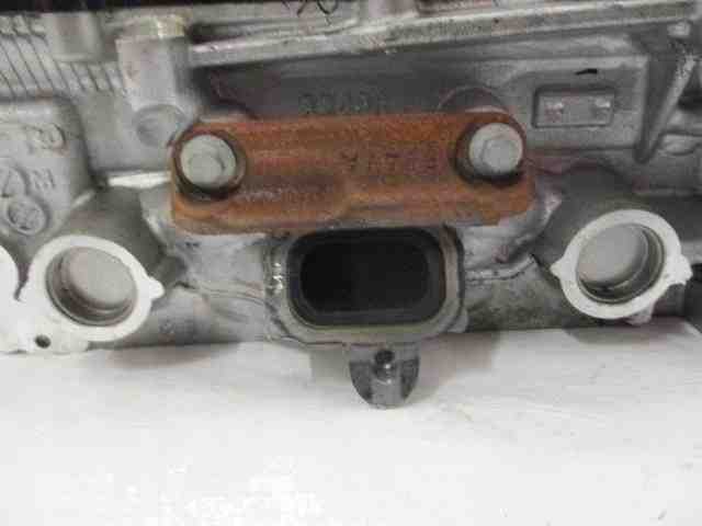 DACIA Sandero 2 generation (2013-2020) Engine Cylinder Head HR10DET 32492197
