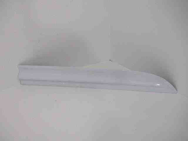 PORSCHE Macan 1 generation (2013-2023) Front Right Door Molding 95B.837.890.1R,95B8378901R 32496709
