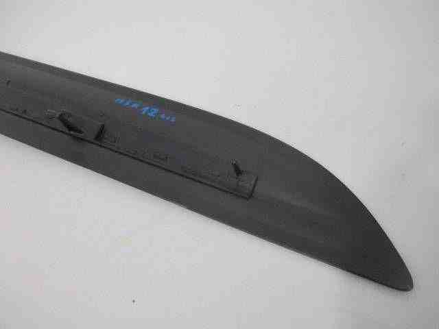PORSCHE Macan 1 generation (2013-2023) Front Left Door Molding 95B.837.889.1R,95B8378891R 32496737