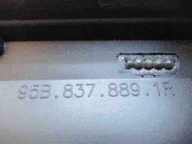 PORSCHE Macan 1 generation (2013-2023) Front Left Door Molding 95B.837.889.1R,95B8378891R 32496737