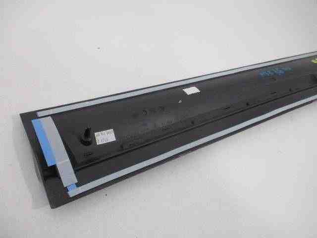 PORSCHE Macan 1 generation (2013-2023) Front Left Door Molding 95B.837.889.1R,95B8378891R 32496744