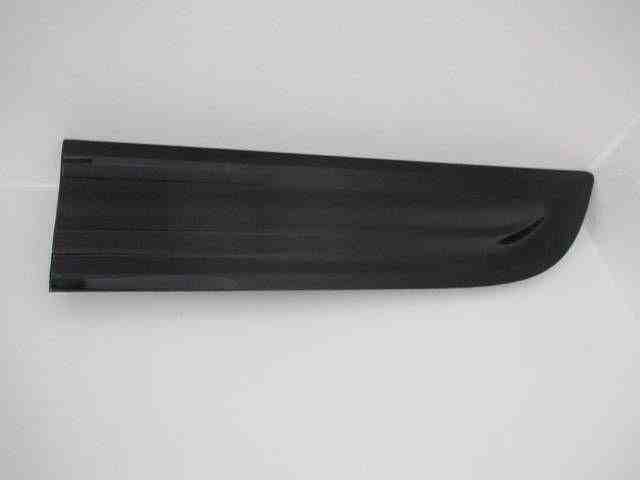 PORSCHE Macan 1 generation (2013-2023) Rear Left Door Molding 95B.839.889.1R,95B8398891R 32496791