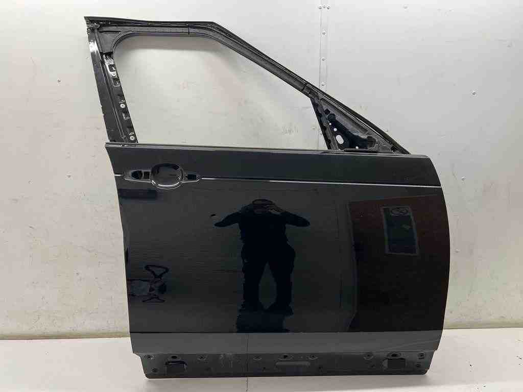 LAND ROVER Discovery Sport 1 generation (2014-2024) Front Right Door 32416955