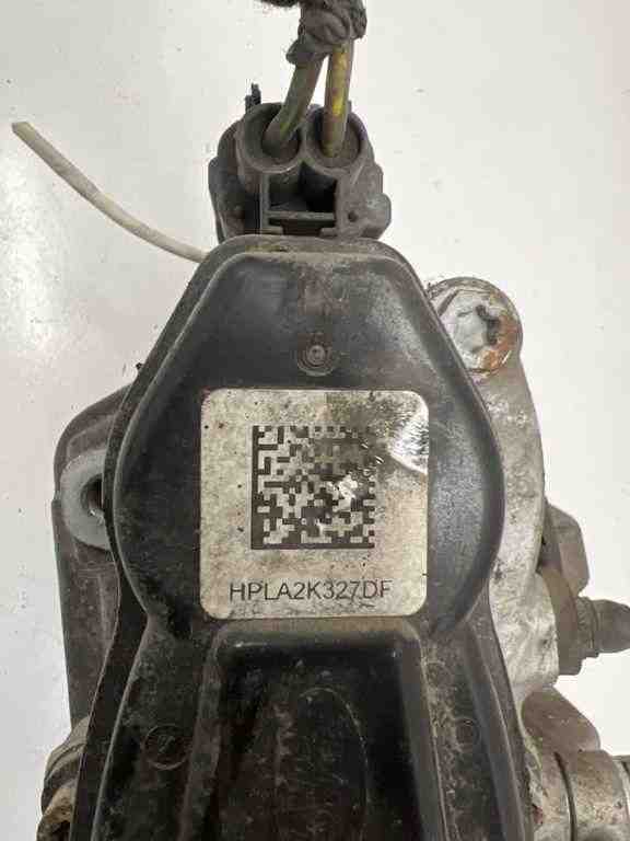 LAND ROVER Discovery Sport 1 generation (2014-2024) Rear Right Brake Caliper HPLA2K327DF 32428916