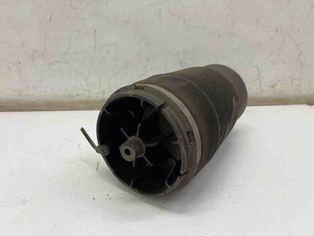 LAND ROVER Discovery Sport 1 generation (2014-2024) Rear Left Air Suspension Cushion 32428982