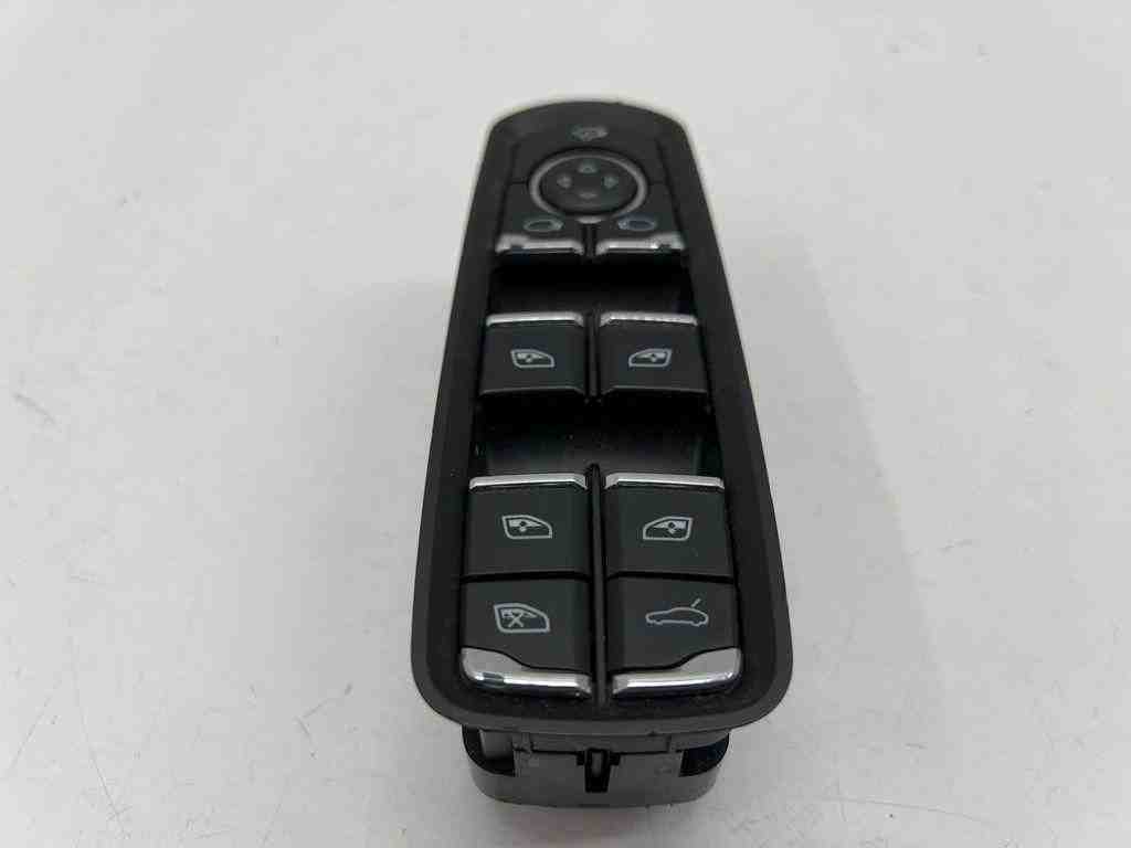 PORSCHE Macan 1 generation (2013-2023) Кнопка стеклоподъемника задней правой двери 7PP959858AF 32476277