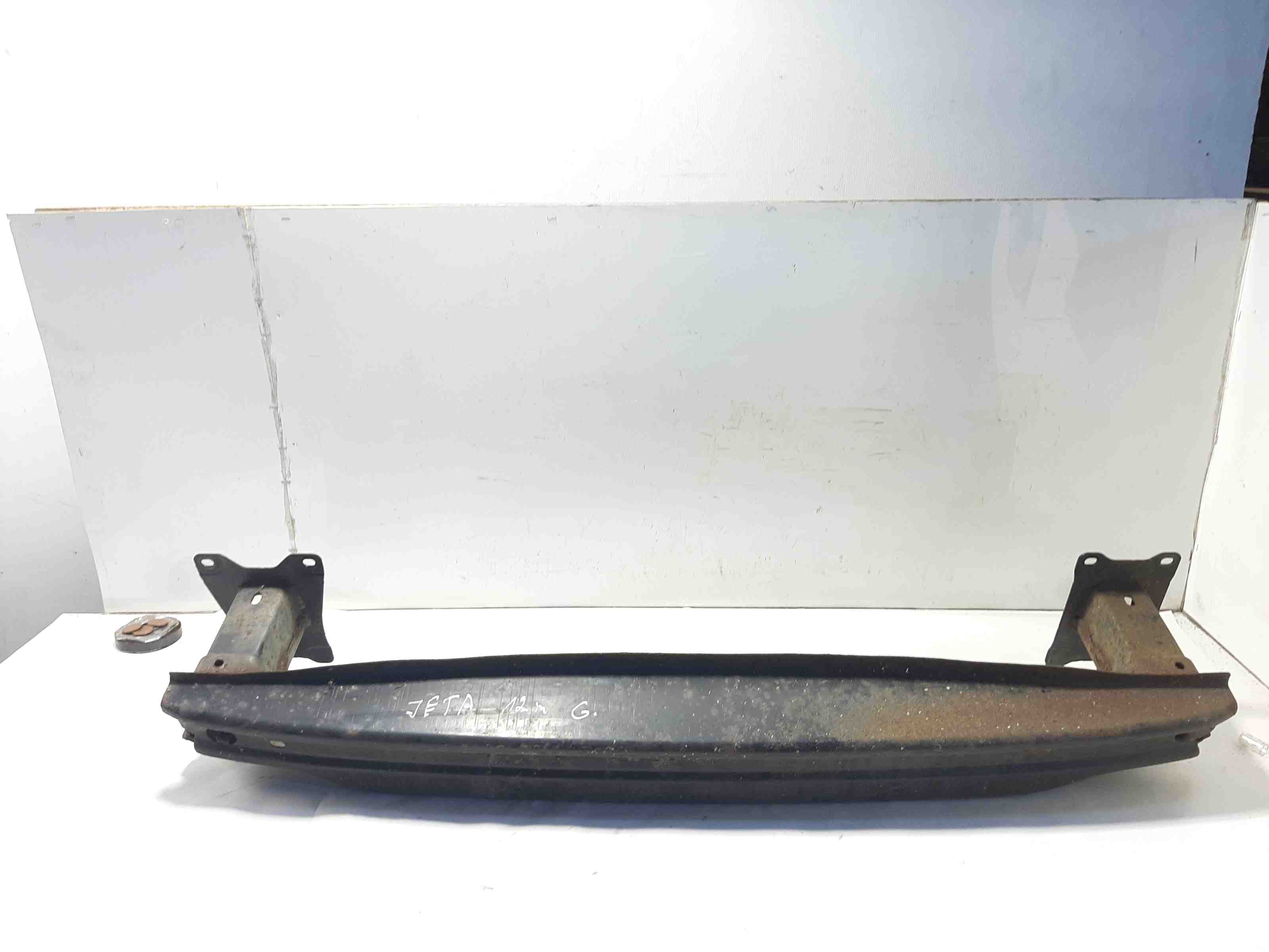VOLKSWAGEN Jetta 6 generation (2010-2018) Aizmugurē bampera balka 32396819