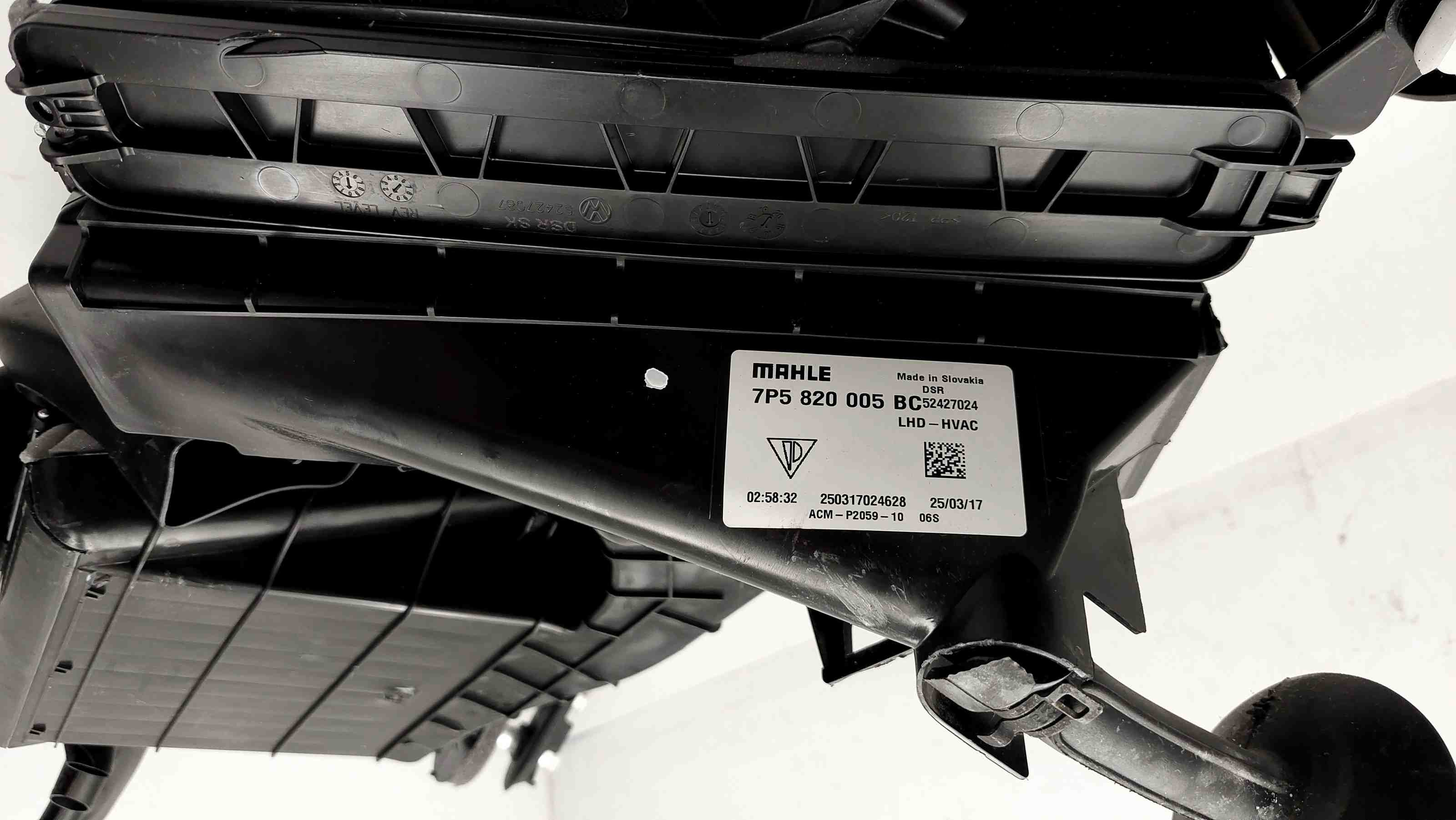 PORSCHE Cayenne 3 generation (2017-2023) Innervärmare 7P5820005BC,7P5820005 32405737