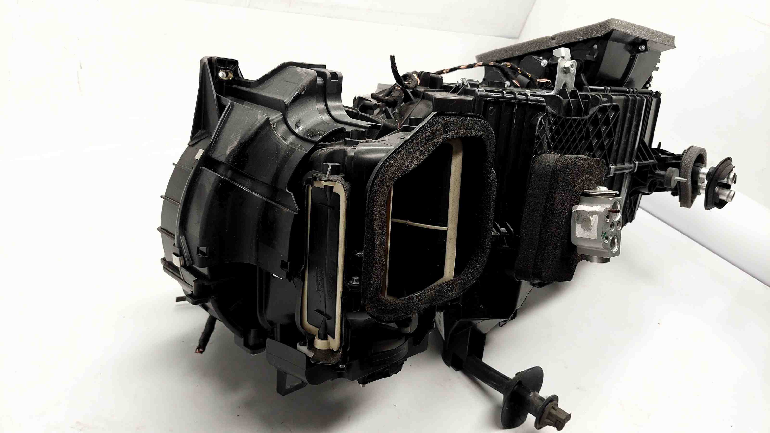 PORSCHE Cayenne 3 generation (2017-2023) Innervärmare 7P5820005BC,7P5820005 32405737