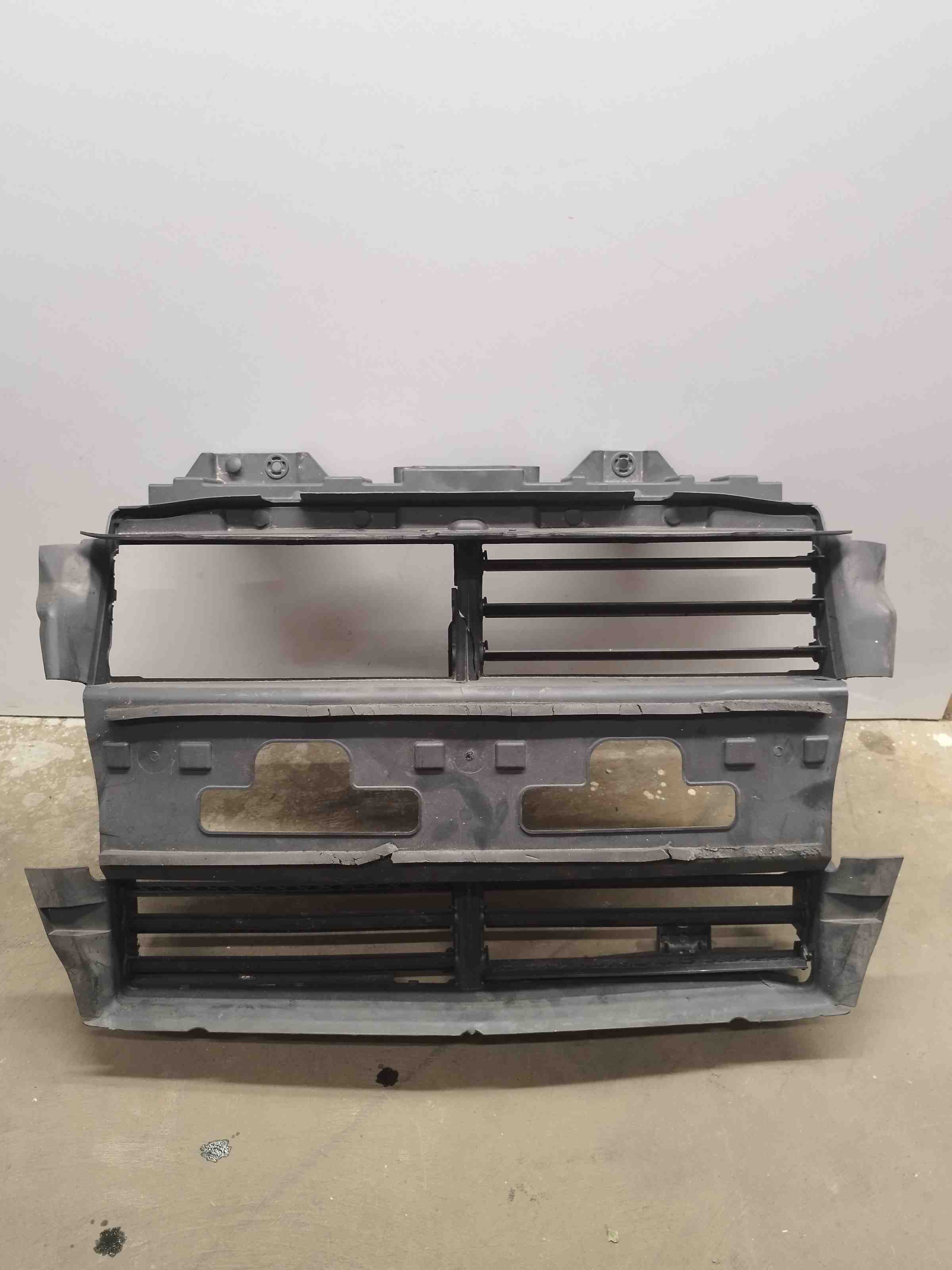 FORD USA Explorer 6 generation (2019-2024) Radiatora reste JB5Z8475A,FB5Z8475A 32409877