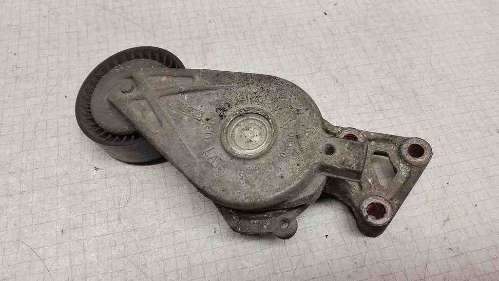 VOLKSWAGEN Transporter T5 (2003-2015) Belt Tensioner 038903315AE 32517646