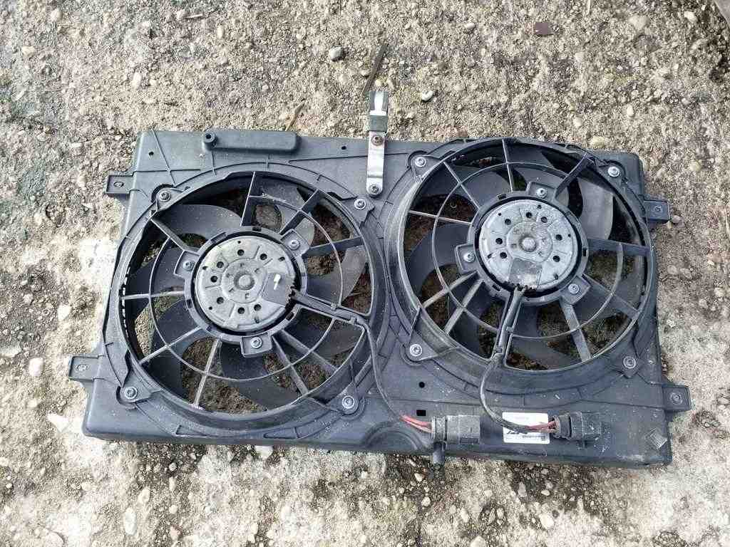 VOLKSWAGEN Sharan 1 generation (1995-2010) Motorový chladiaci ventilátor Radiátor 0130303881,YM218147AB,7M3121207B 32521369