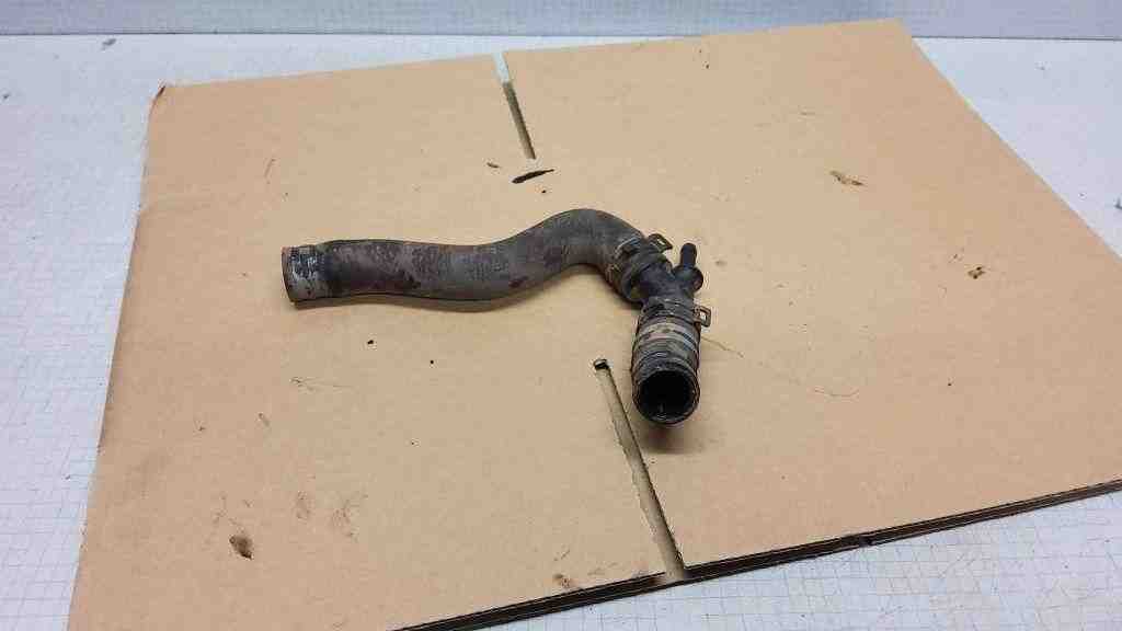 VOLKSWAGEN Transporter T5 (2003-2015) Coolant Hose Pipe 32532257