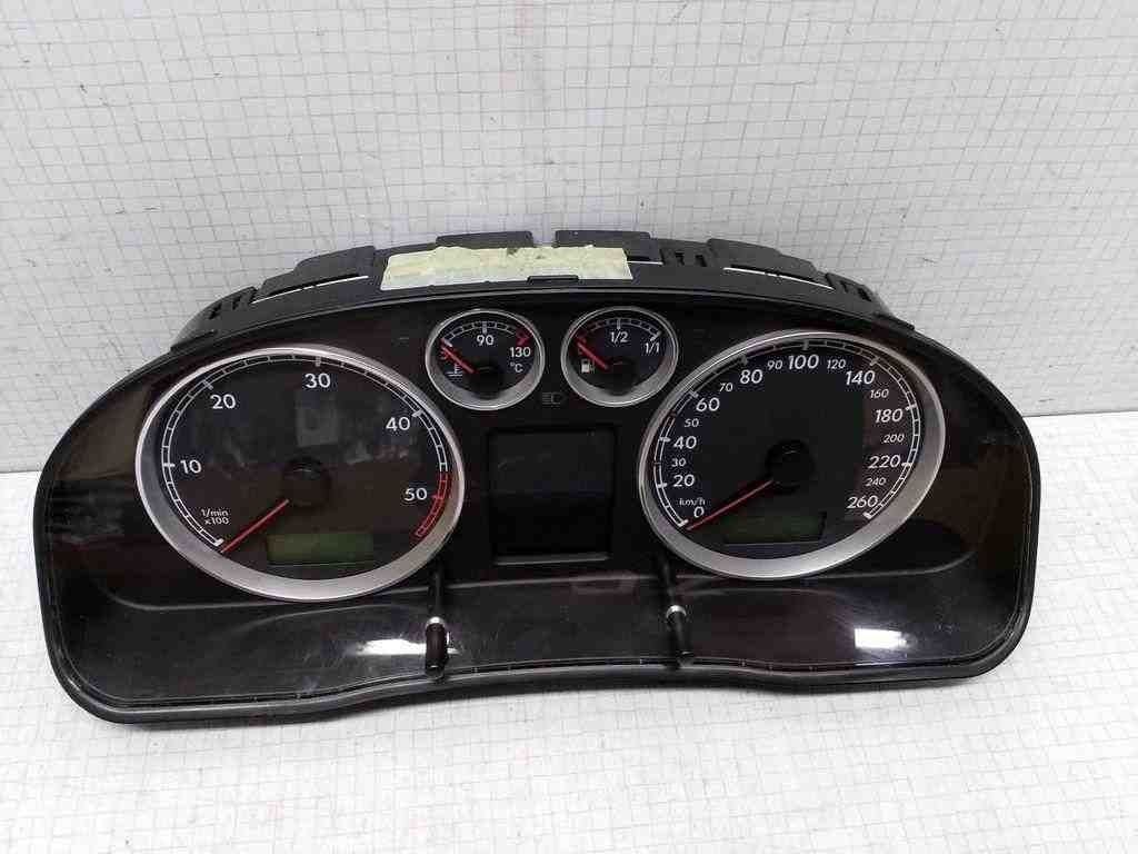 VOLKSWAGEN Passat B5 (1996-2005) Спидометр 110080198,3B0920827A,88311299 32532810