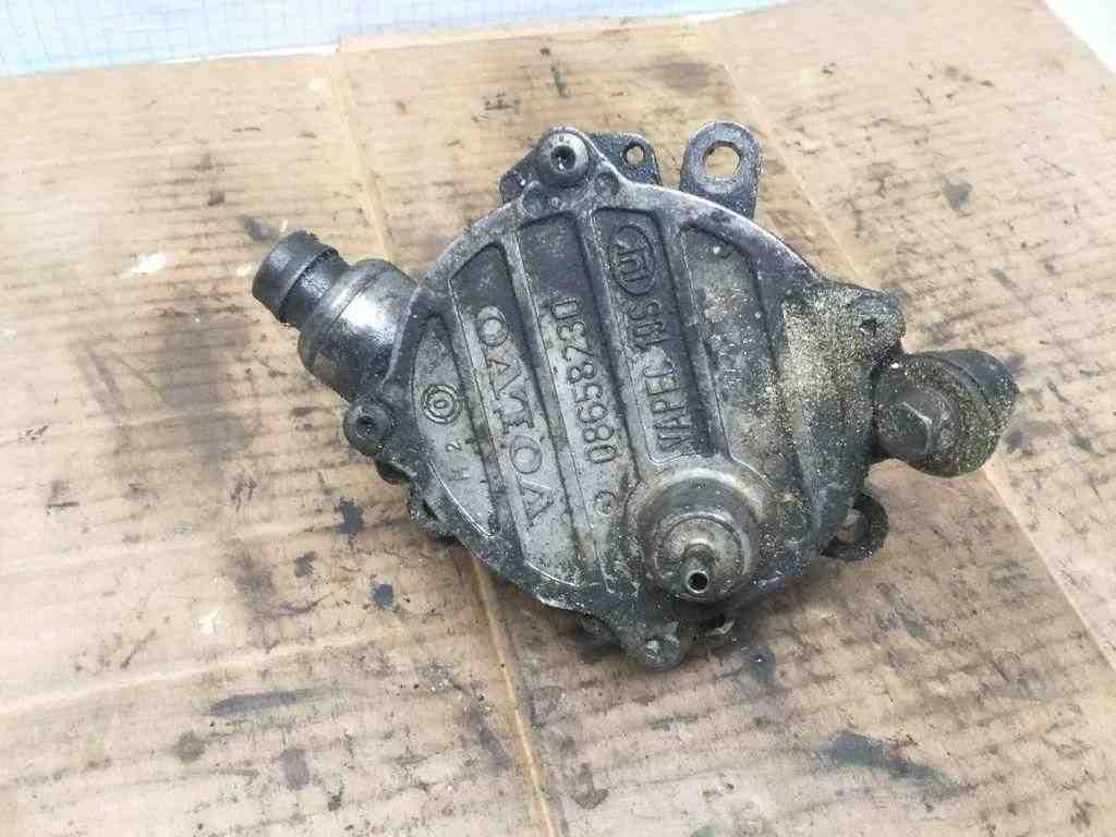 VOLVO V70 2 generation (2000-2008) Vakuuma sūknis 08658230 32538528