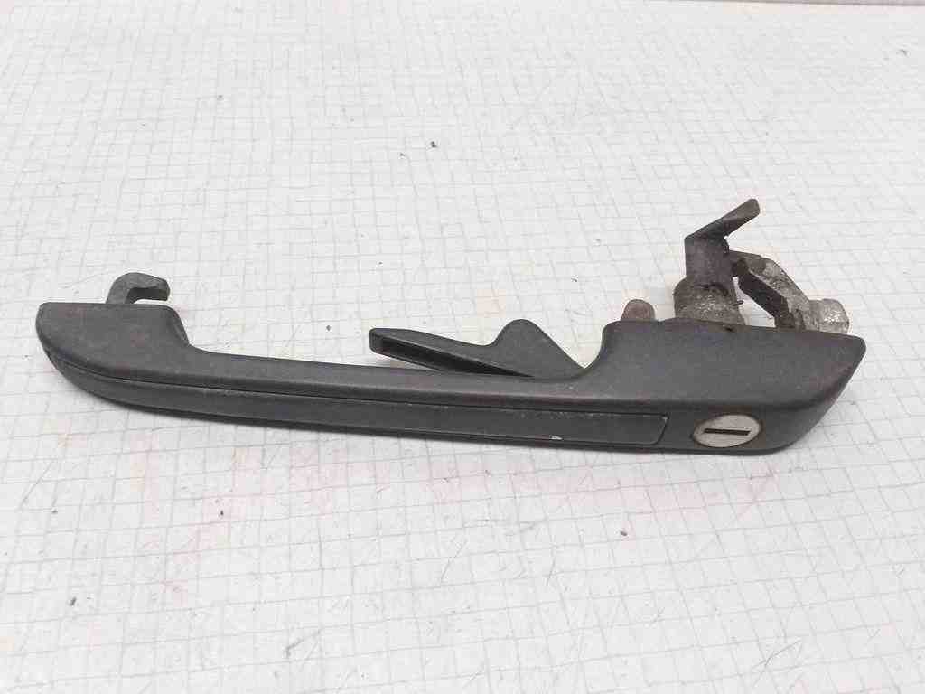 VOLKSWAGEN Jetta 2 generation (1984-1992) Right Side Sliding Door Exterior Handle 32538640