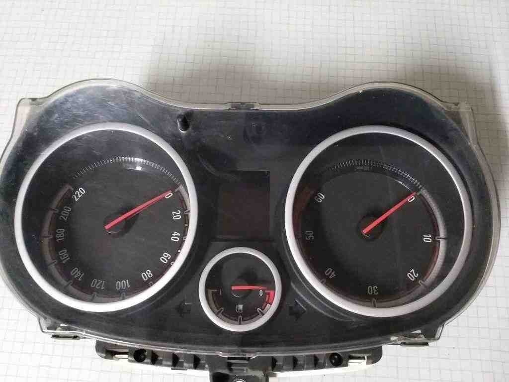 OPEL Corsa D (2006-2020) Спидометр 1350693ML,1303295HL,1344277LL 32543217