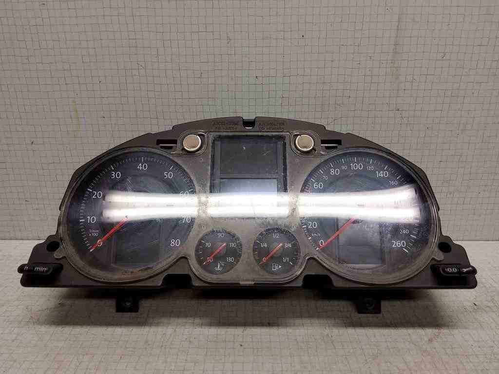 VOLKSWAGEN Passat B6 (2005-2010) Спидометр A2C53117396,A2C53042108,A2C53145550 32545469
