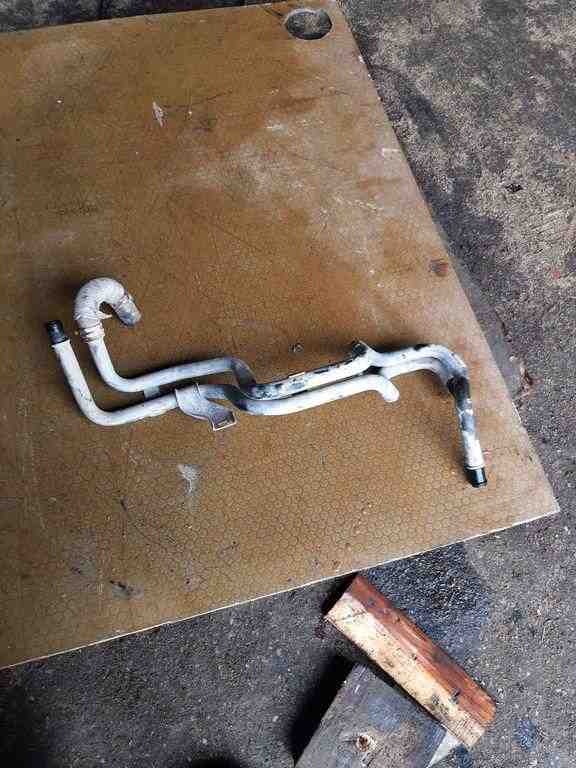 VOLKSWAGEN Passat B7 (2010-2015) Coolant Hose Pipe 32546013