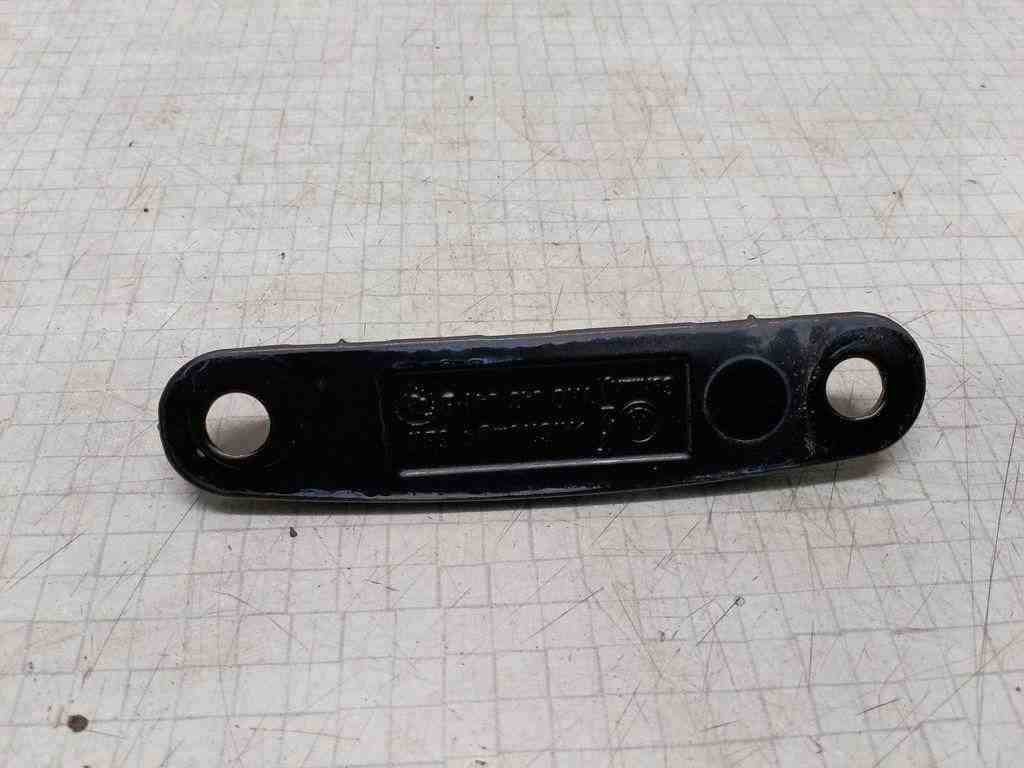 VOLKSWAGEN Transporter T5 (2003-2015) Крепежная 7H0843841B 32546241