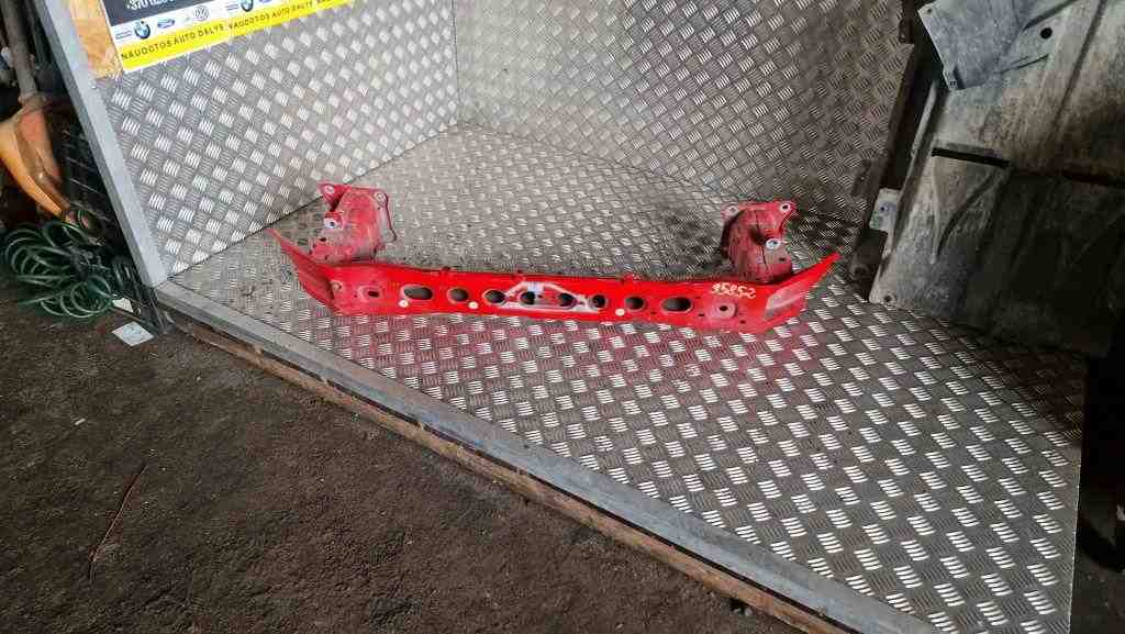 FORD Focus 3 generation (2011-2020) Front Reinforcement Bar 32557563