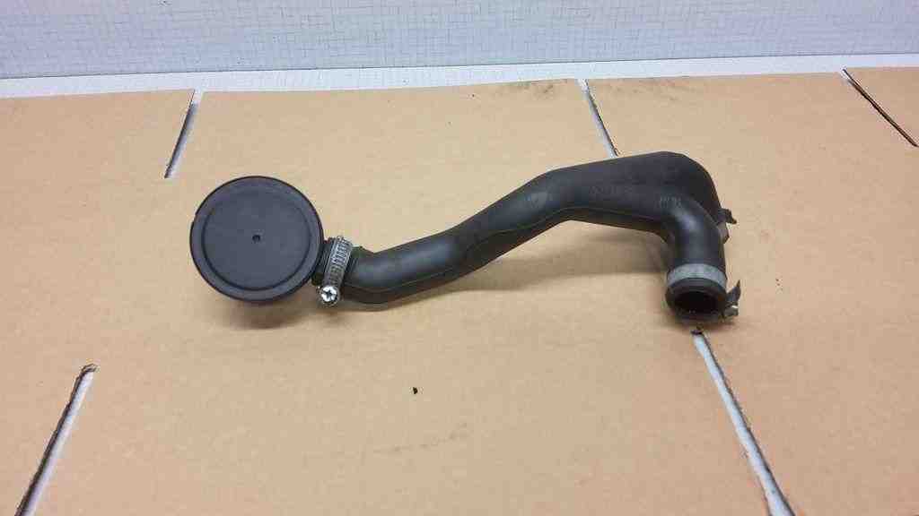 SEAT Leon 1 generation (1999-2005) Dýchacia hadica 06A103221 32559907