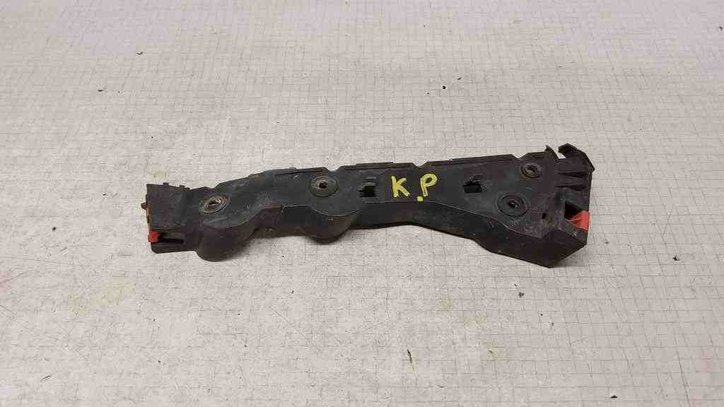 OPEL Zafira B (2005-2010) Front Left Bumper Bracket 13124997 32561050