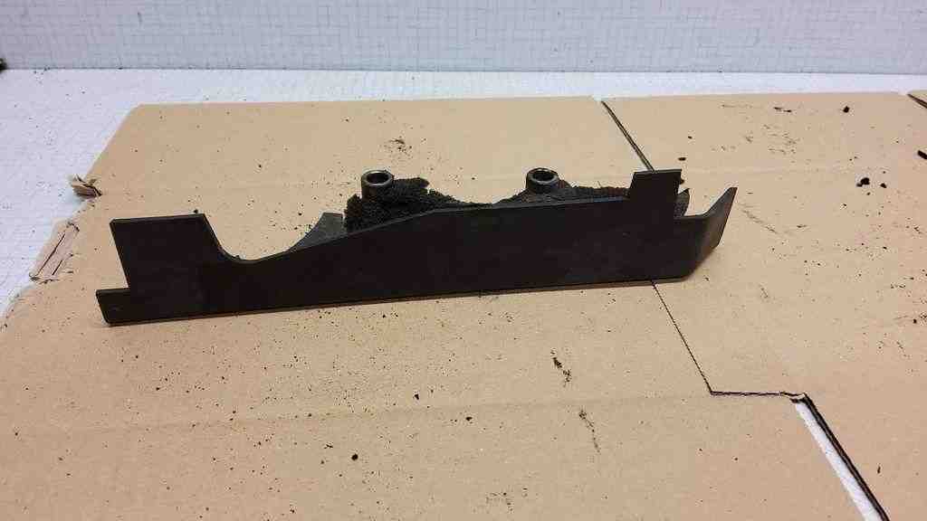 AUDI A4 B5/8D (1994-2001) Timing belt protection cover 012708u,054229 32561958