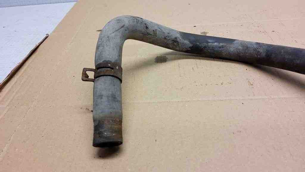 VOLKSWAGEN Multivan T5 (2003-2015) Coolant Hose Pipe 32562725