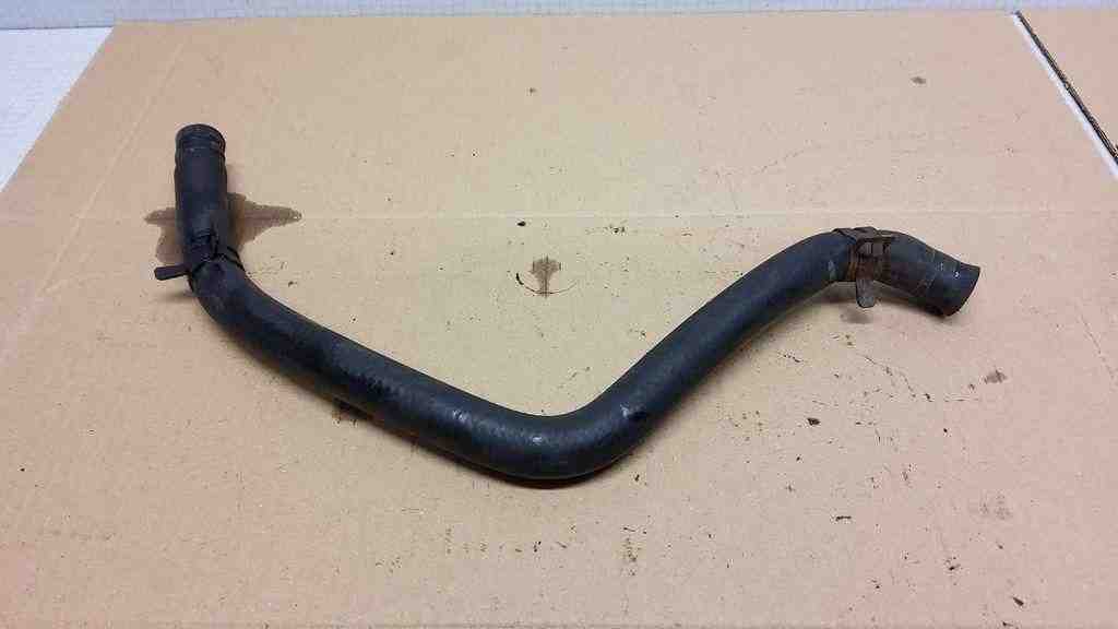 VOLKSWAGEN Multivan T5 (2003-2015) Coolant Hose Pipe 32562732