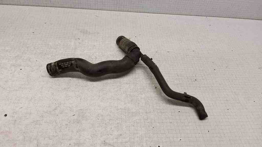 VOLKSWAGEN Transporter T5 (2003-2015) Coolant Hose Pipe 32562989