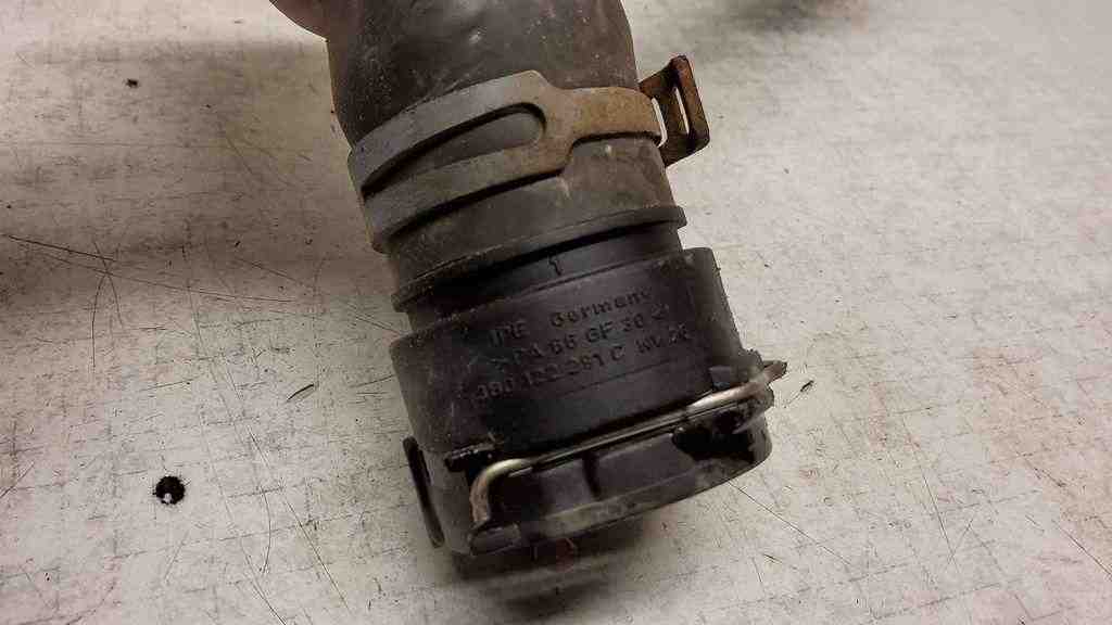 VOLKSWAGEN Transporter T5 (2003-2015) Coolant Hose Pipe 3B0122291C 32562991