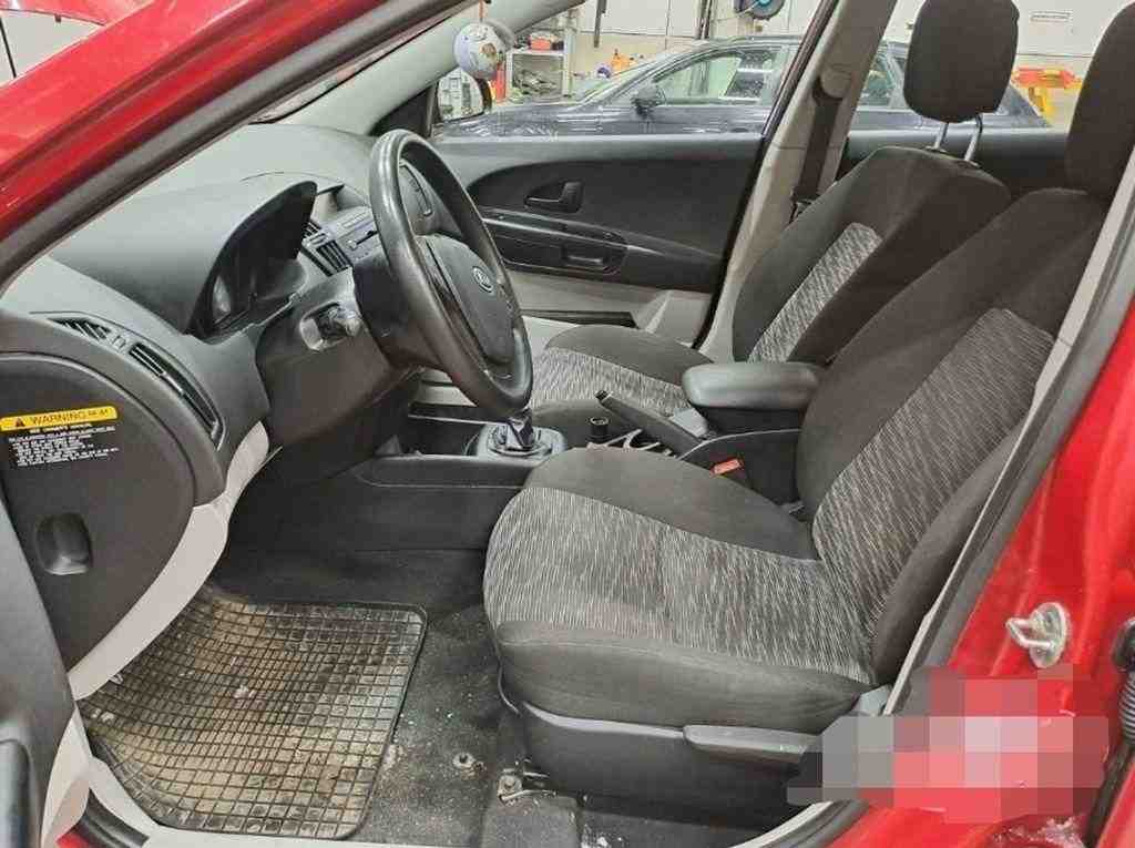 KIA Cee'd 1 generation (2007-2012) Внутренние сиденья с комплектом дверных карт 32563268