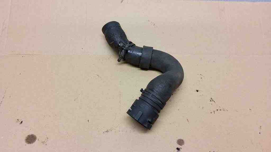 VOLKSWAGEN Transporter T5 (2003-2015) Coolant Hose Pipe 3B0122291C 32563811