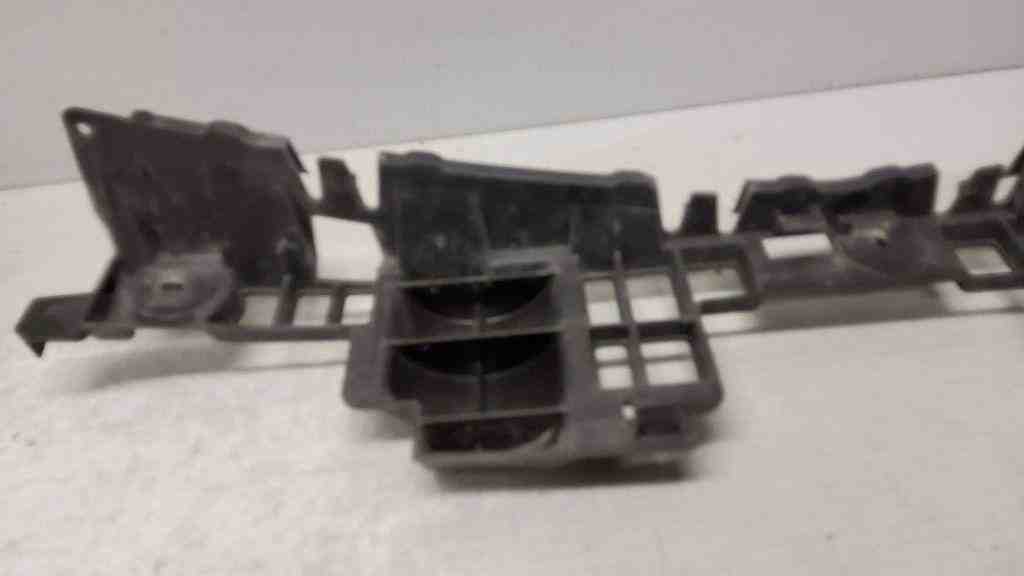 OPEL Astra J (2009-2020) Front Left Bumper Bracket 495048501,13225772 32564646