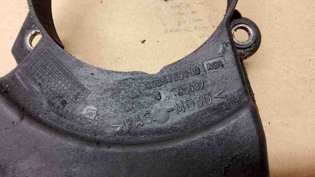 CITROËN C5 1 generation (2001-2008) Timing belt protection cover 9635459280 32565976