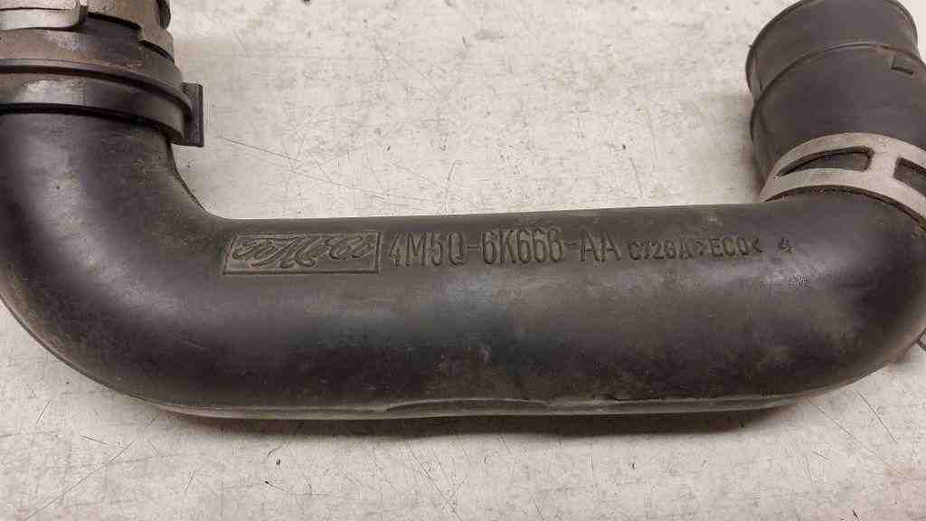 FORD Mondeo 4 generation (2007-2015) Chladiace hadice 4M5Q6K666AA 32566066