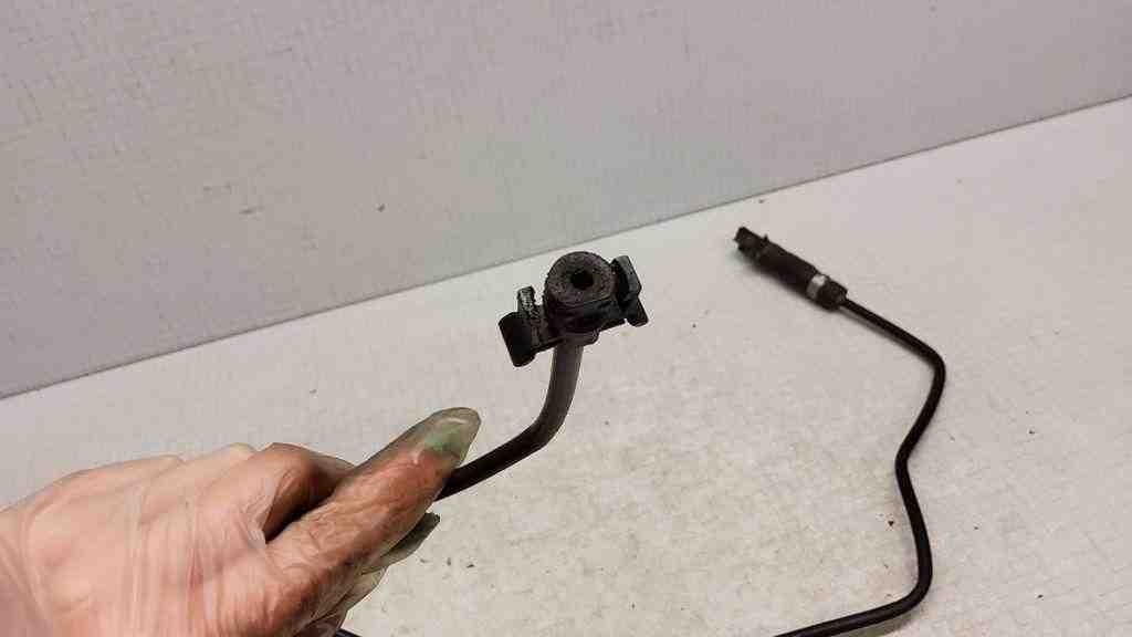 FORD Mondeo 4 generation (2007-2015) Chladiace hadice 6G918K012DD 32566076
