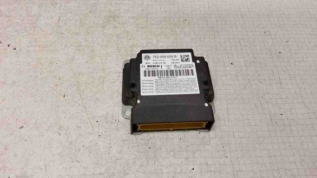 VOLKSWAGEN Caddy 3 generation (2004-2015) SRS riadiaca jednotka 0285010798,7E0959655B 32567864